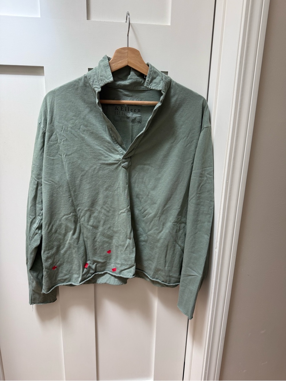 Frank & Eileen NWOT Jersey Patrick popover henley sage green med